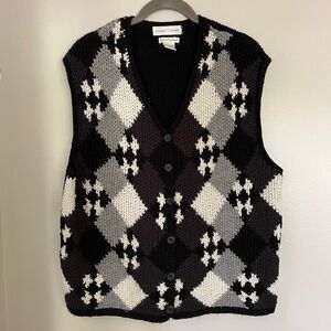 CASUAL CORNER Hand Knitted Sweater Vest Size XL